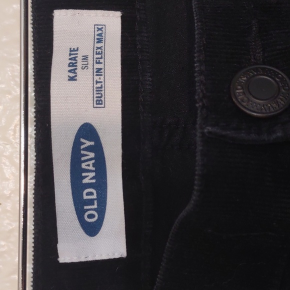 USED OLD NAVY KARATE SLIM BUILT-IN FLEX MAX BOYS COLOR BLACK SIZE 14 98% COTTON - Picture 2 of 13